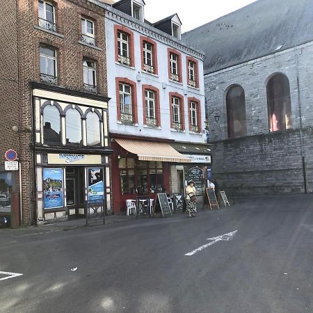 Charmant T2 Centre Ville Givet Exterior photo